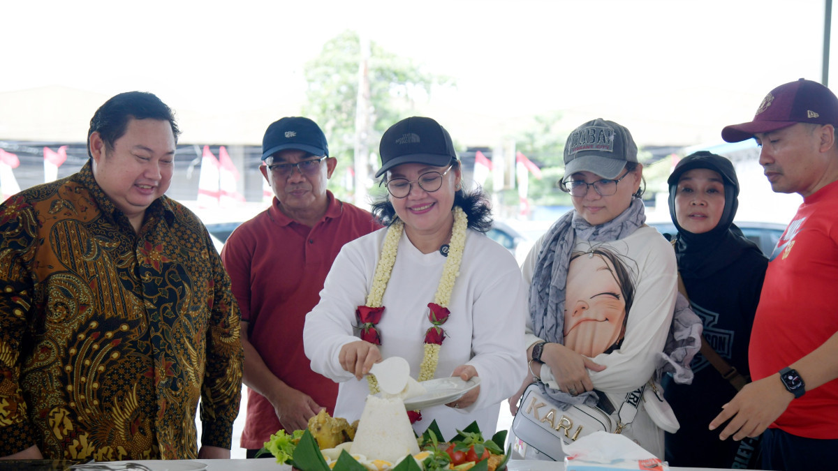 Resmikan Pasar Ikan Rejomulyo, Wali Kota Agustina Bangkitkan Optimisme Pedagang Ikan Semarang