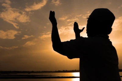 Doa Sapu Jagat: Arti hingga Keutamaan yang Perlu Diamalkan