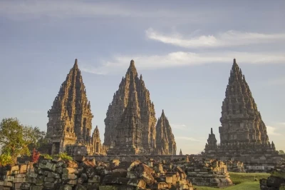 Mengenal Candi Prambanan, Candi Hindu Terbesar di Indonesia