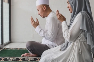 Doa Pernikahan dalam Bahasa Arab, Lengkap dengan Artinya!
