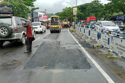 Wali Kota Semarang, Agustina Wilujeng Pastikan 97 Persen Jalan Kota Siap Sambut Pemudik