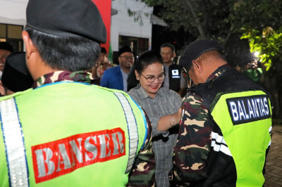 Wali Kota Agustina Puji Kolaborasi GP Ansor, Banser dan KNPI Hadirkan Posko Layanan Bagi Pemudik
