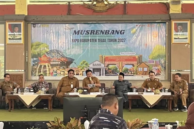 Kabupaten Tegal Fokus Infrastruktur dan Pariwisata 2027, Targetkan Ekonomi Tumbuh dan Pengangguran Turun