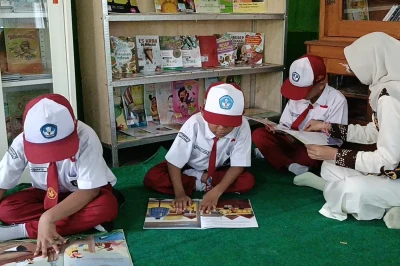 Gerakan Sak Minggu Sak Buku Diluncurkan di Batang, Dorong Anak Lebih Cerdas dan Kreatif