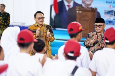 45 Sekolah di Semarang Dapat Revitalisasi & Layar Canggih, Ini Target Besarnya