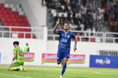 Hasil PSIS Semarang vs Kendal Tornado FC: Gol Penalti Alberto Goncalves Bawa Mahesa Jenar Menang 1-0
