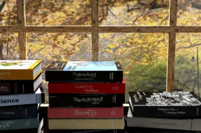 Mengenal Contoh Buku Non Fiksi Berdasarkan Jenisnya