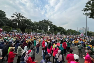 Lautan Manusia di Simpang Lima! Mlaku Bareng 479 Jadi Simbol Kekuatan Warga Semarang
