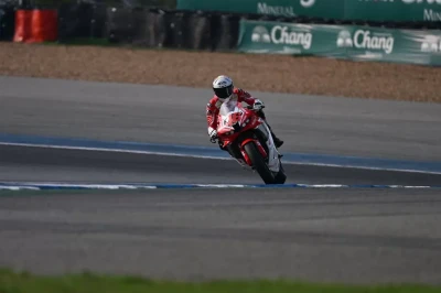 Besut CBR, Herjun Atna Firdaus Finish di Posisi 4 Supersports 600 ARRC Buriram 2026