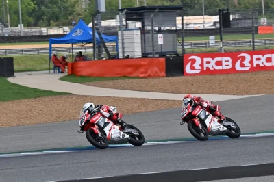 Meski Gagal Raih Podium di ARRC Buriram 2026, Rheza dan Irfan Tunjukkan Ketangguhan CBR Series yang Impresif