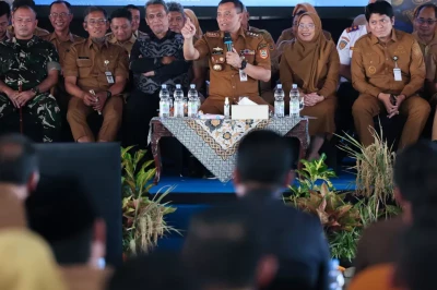 Gubernur Jawa Tengah Fokuskan Pembangunan Jateng 2027 pada Pariwisata dan Ekonomi Syariah