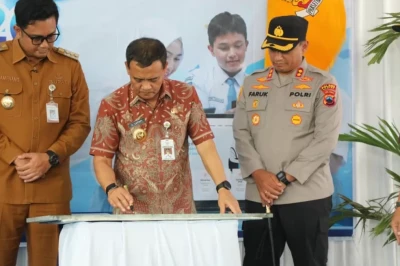 SPMB Jateng 2026 Dimulai, Gubernur Ahmad Luthfi Ancam Coret Siswa Titipan