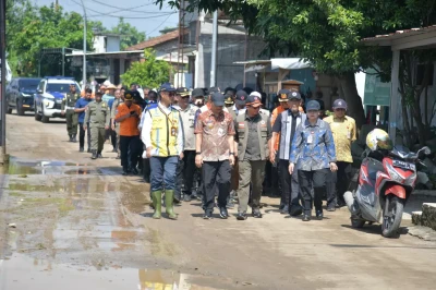 Banjir Mangkang Kulon Bikin 333 KK Terdampak, Walikota Gandeng BNPB dan BBWS Siapkan Pelebaran Sungai hingga Huntara