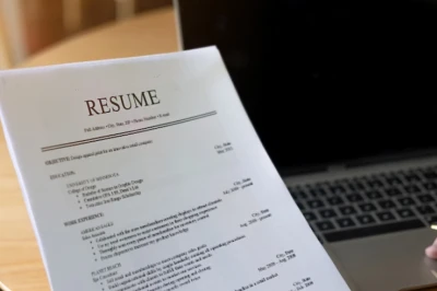 Apa Itu Resume? Definisi, Bedanya dari CV dan Cara Membuatnya