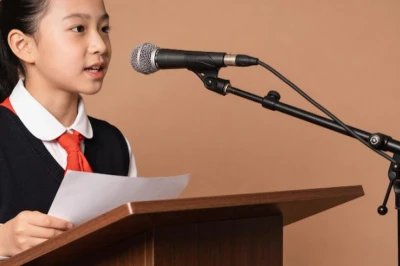 Pidato Perpisahan yang Menyentuh Hati: Cara Buat & Contohnya