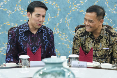 Ahmad Luthfi Tawarkan Kawasan Industri dan KEK Baru ke Investor Singapura, Sembcorp Siap Perluas Investasi di Jateng