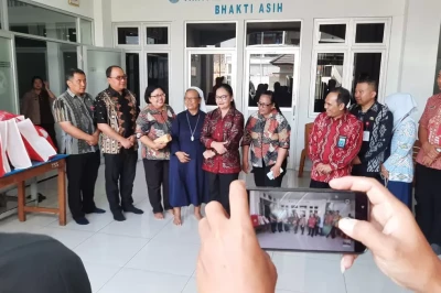 250 Paket Sembako dari Juara Mak Jegagik Padel Disalurkan ke Panti Asuhan Cacat Ganda Bhakti Asih Semarang