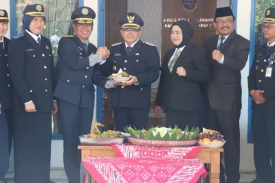 Dishub Kabupaten Semarang Uji Coba Angkutan Gratis untuk Karyawan, Layani Rute Karangjati-Ambarawa
