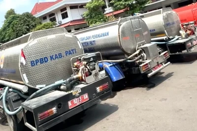 Kekeringan Pati Meluas ke 40 Desa, Bank Daerah Salurkan 100 Tangki Air Bersih