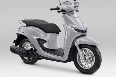 TAMPIL FASHIONABLE DENGAN MESIN GAMBOT! New Honda Stylo 160 Hadirkan 9 Pilihan Warna Elegan, Cek Harga Resminya di Jateng!