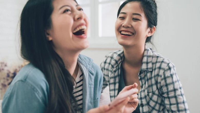 20+ Pantun Penutup Lucu, Bisa untuk Presentasi dan Pidato!