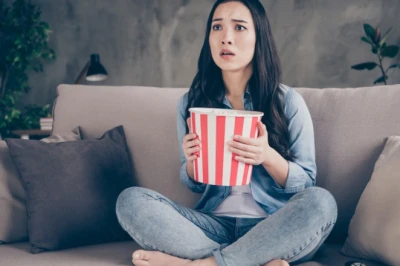 15 Rekomendasi Film Sedih Netflix, Menyentuh dan Bikin Haru