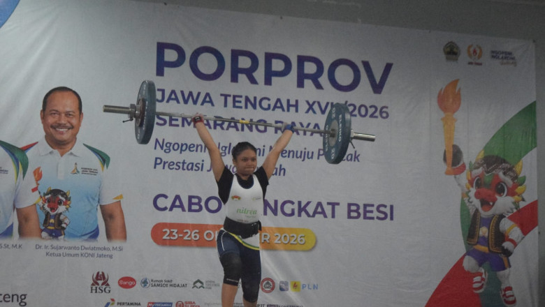 Baru 13 Tahun, Syifa Az-Zahra Sumbang Emas Angkat Besi untuk Semarang di Porprov Jateng 2026